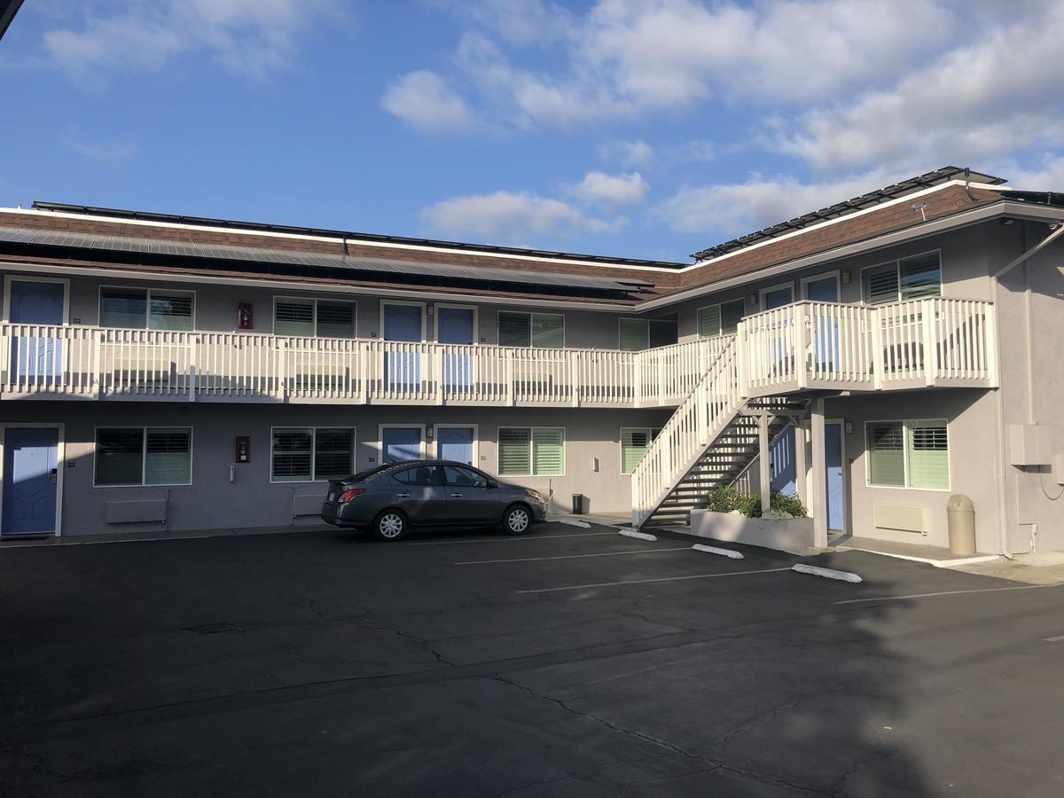 Pacific Inn Monterey Bagian luar foto
