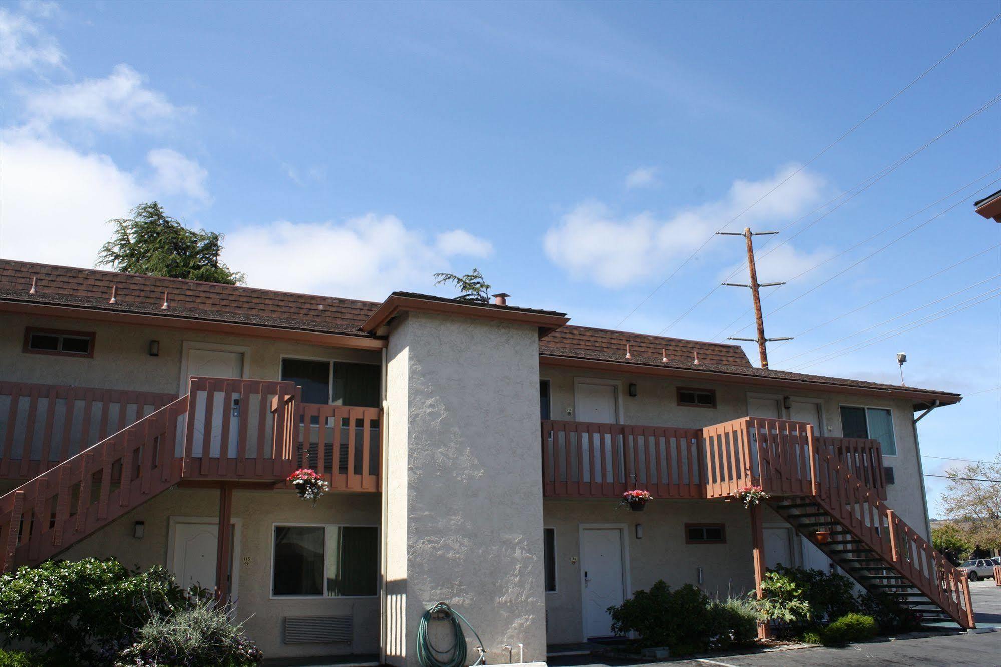 Pacific Inn Monterey Bagian luar foto
